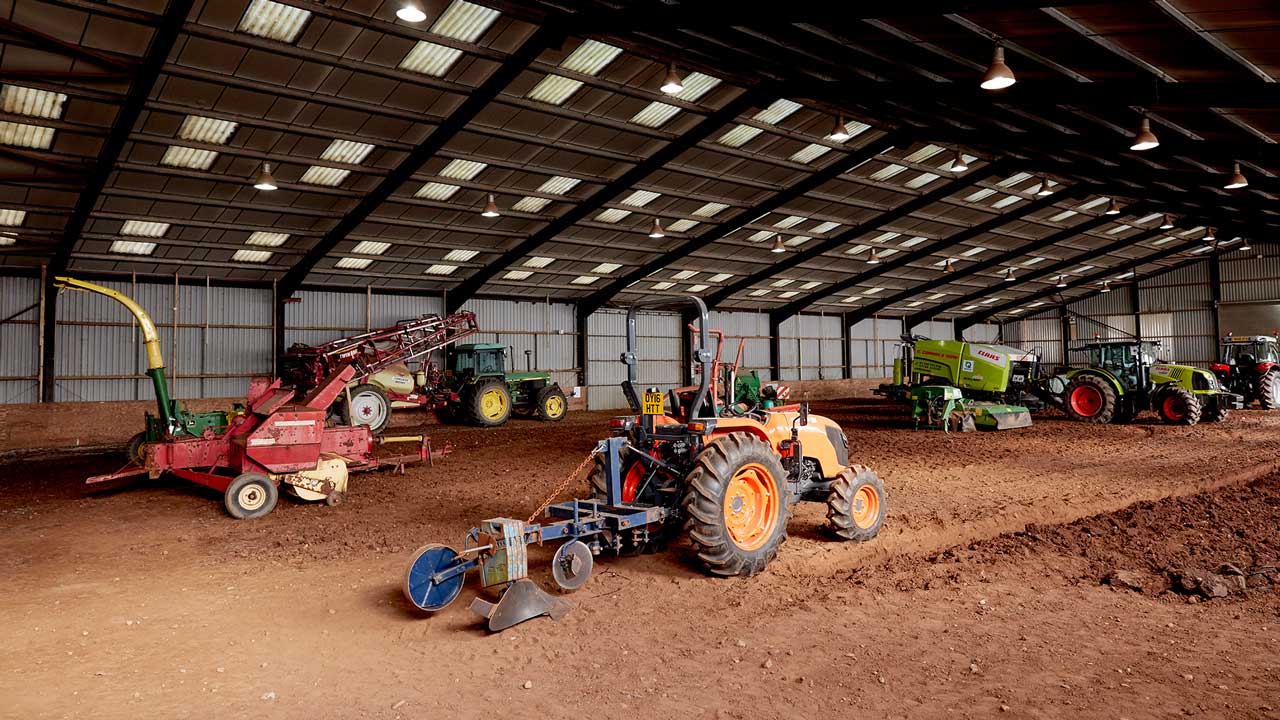 Soil hall
